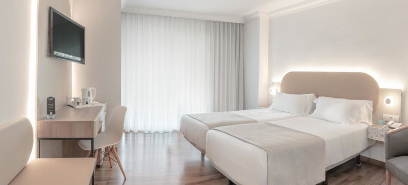 Hotel RH Victoria & Spa 4 Sup, Benidorm, Испания