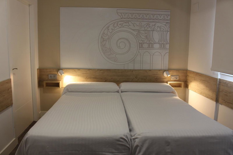 Deluxe Hostels & Suites Merida, Merida, España
