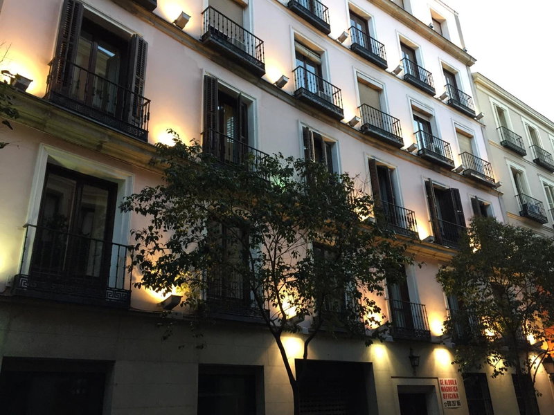 CH Otello Rooms by HEBEROOMS, Madrid, Spanien