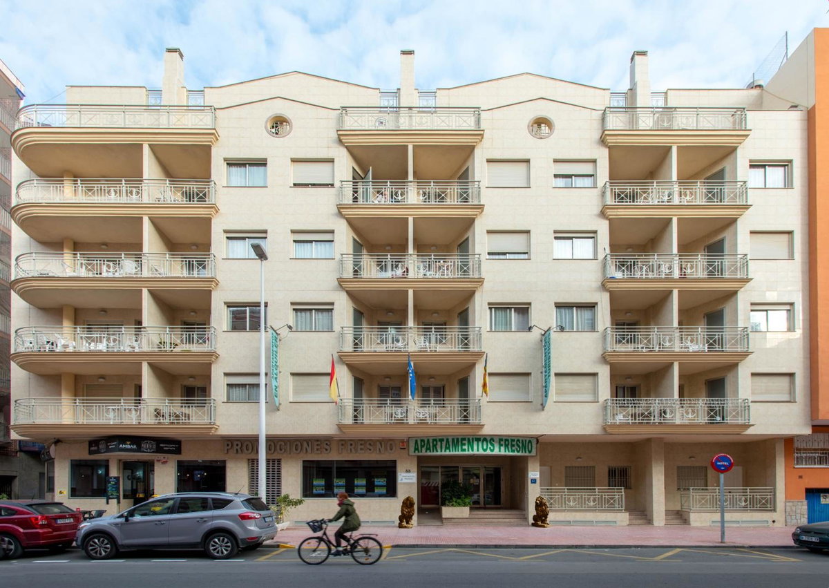 Отель · Apartamentos Turísticos Fresno, Torrevieja