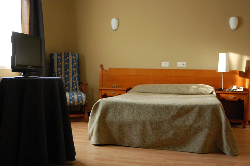 Hotel París, Poio, Spain