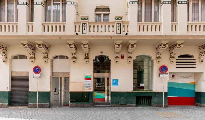 Sevilla Central Suites Apartamentos Puerta Jerez, Seville, Espagne