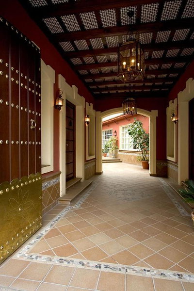 Hotel Manolo Mayo, Los Palacios y Villafranca, Spain