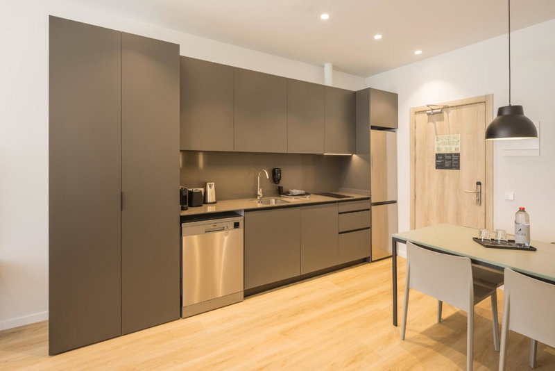 Mon Suites Jardín de Ayora, Valencia, Spain