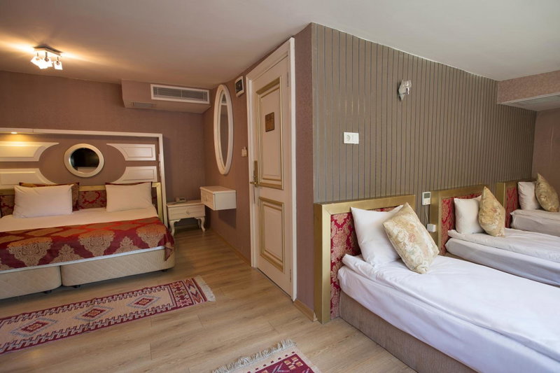 Hotel Queens Land, Istanbul, Turkey