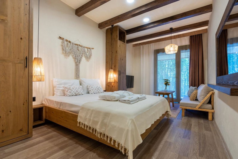 Naturelife Bungalows & SPA - Free Access to Odile Hotel, Cıralı, Turquía