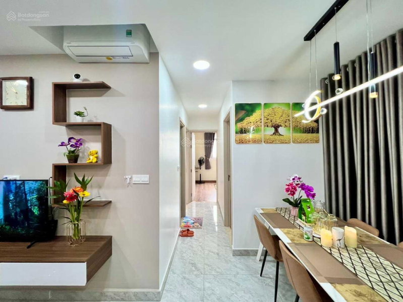Apartment for rent in Nha Be, Vietnam · Paris Hoang Kim · 2 rooms, 2 baths
