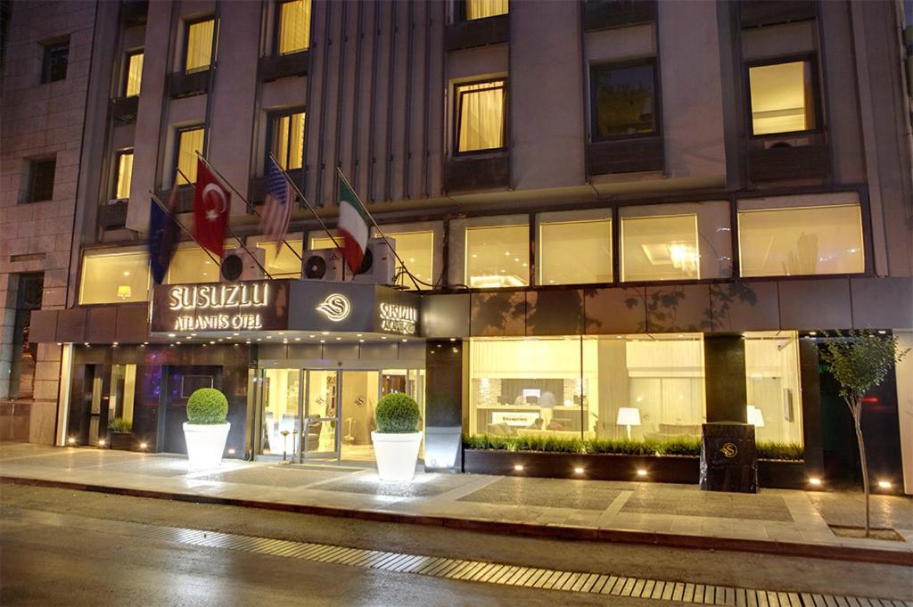 Hotel · Susuzlu Atlantis Hotel, Izmir