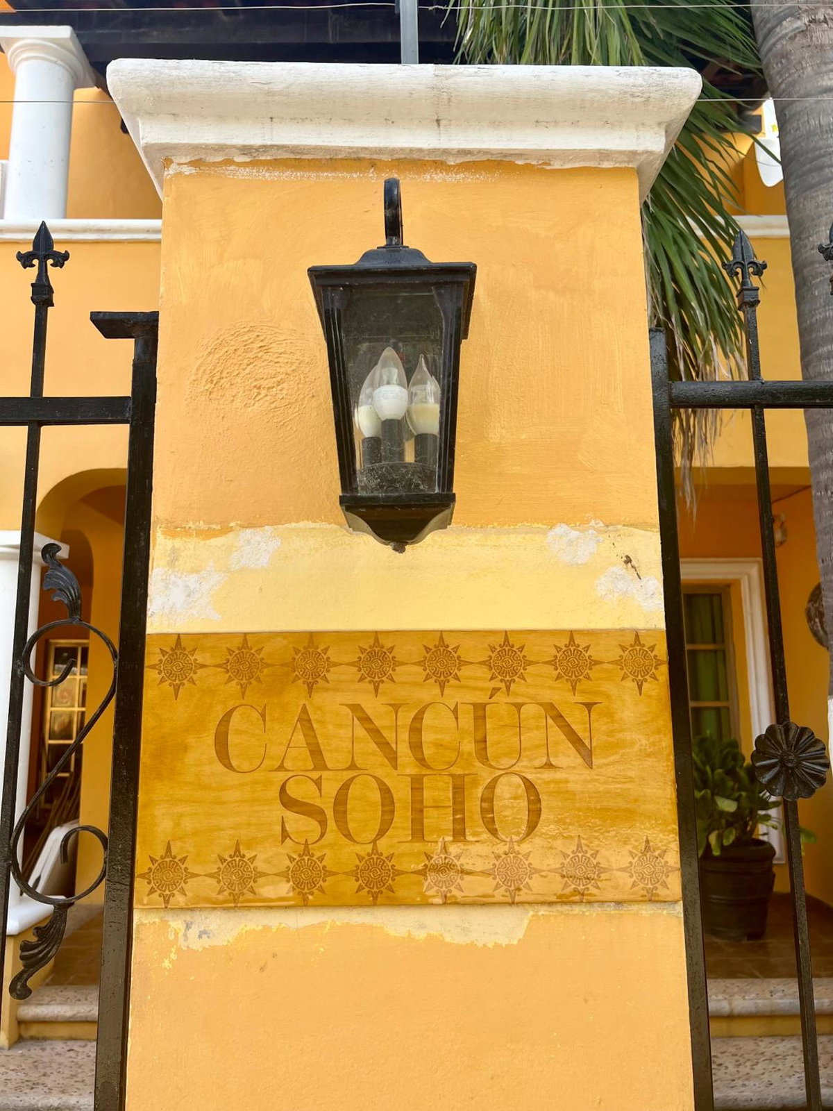 Hotel · Cancun-Soho, Cancún