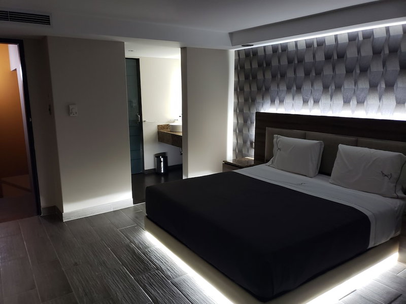 Motel Nuevo Tijuana - Adults Only, Mexico City, México