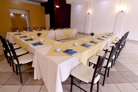 Hotel Misión Express Saltillo, Saltillo, Мексика