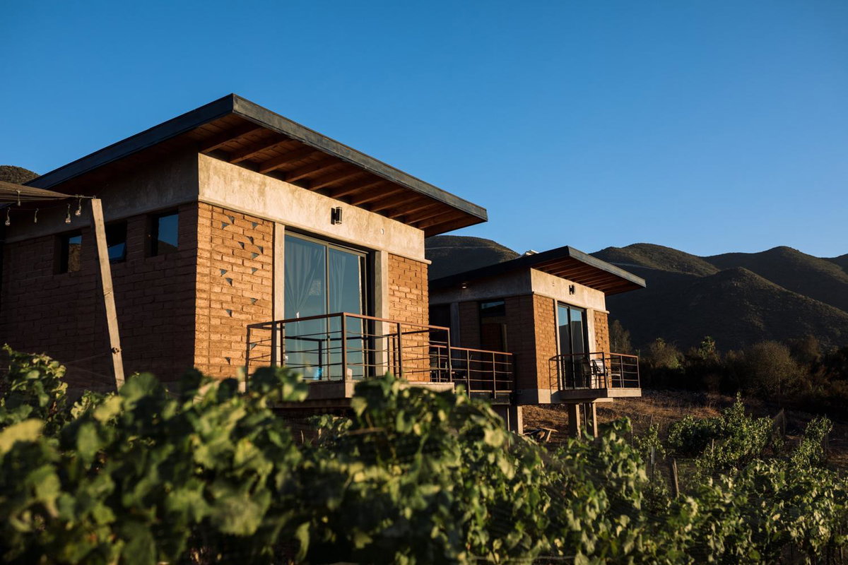 Отель · UvaUva eco-retreat, Valle De Guadalupe