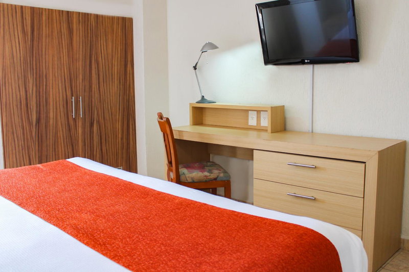 Hotel & Suites Real del Lago, Villahermosa, Mexique