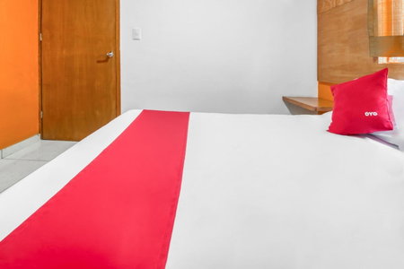 OYO Hotel Familiar Tollan Cholula, Cholula, Мексика