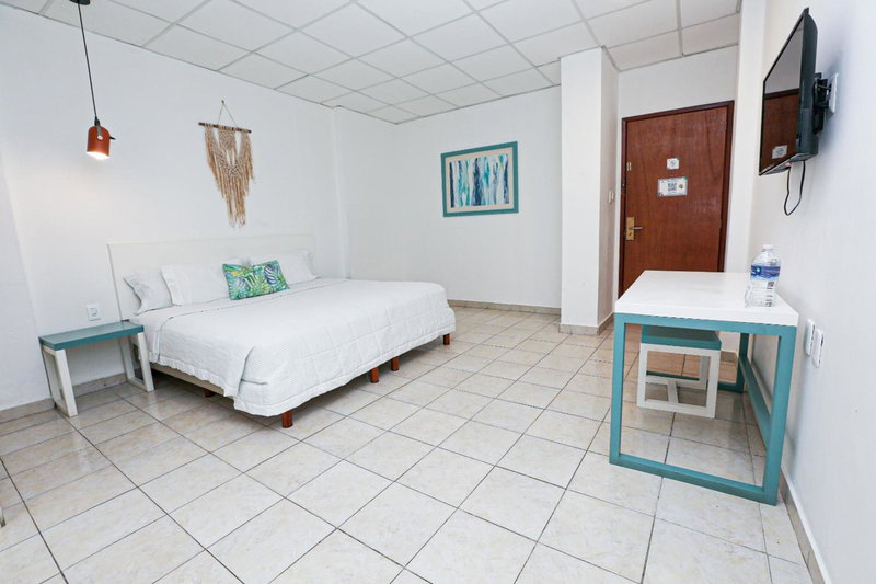Hotel & Suites Arges - Centro Chetumal, Chetumal, México
