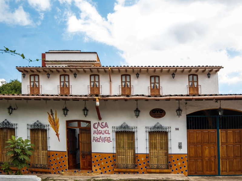 Casa Miguel Arcangel, Coatepec, México
