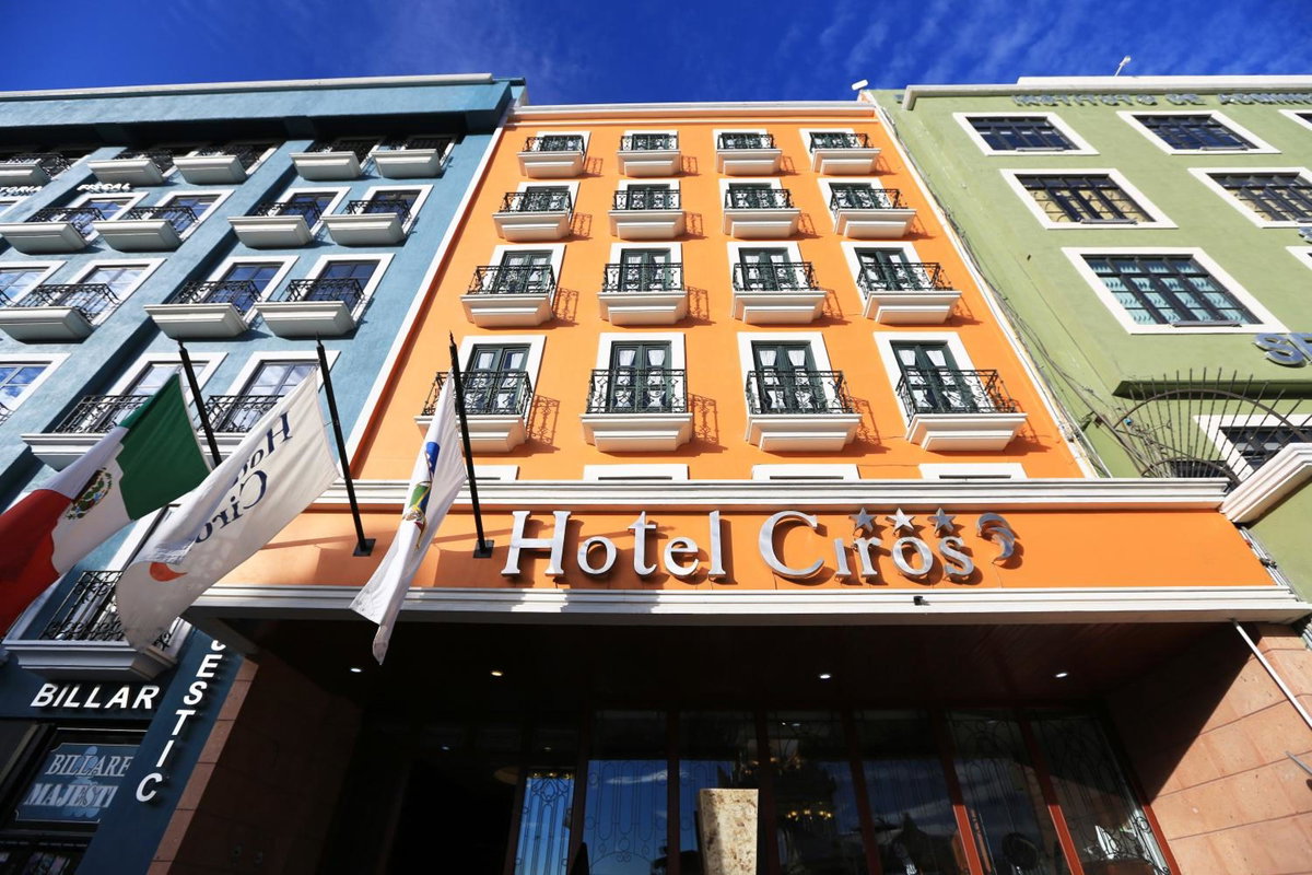 Hotel Ciros, Мексика