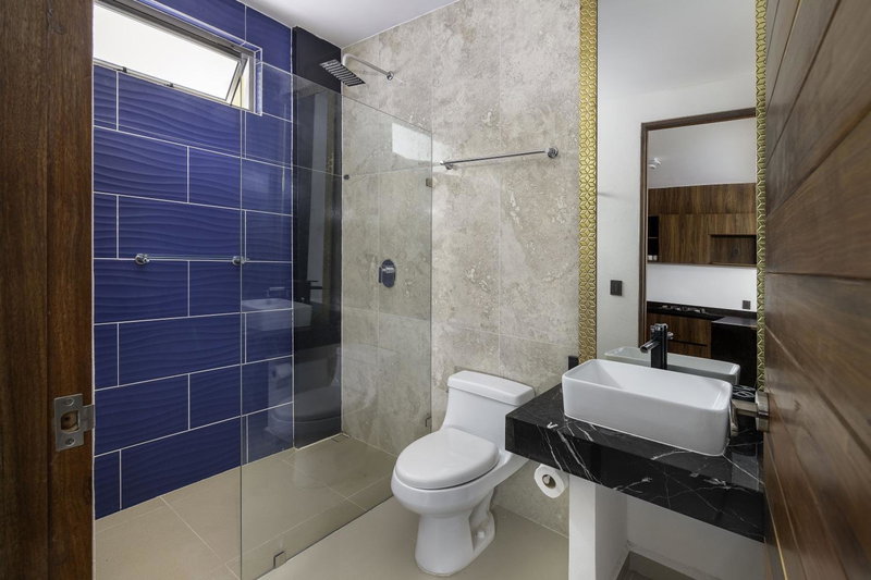 Angelina 28 Beachfront and Family Apartments - Modern and Relaxing Long Stays - 20 min from Cancun Airport, Puerto Morelos, Mexico