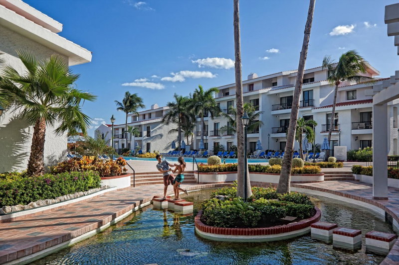 Holiday Inn Club Vacations The Royal Cancun All Inclusive, Cancún, Мексика