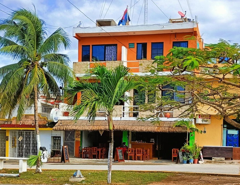 El Ultimo Maya, Akumal, México