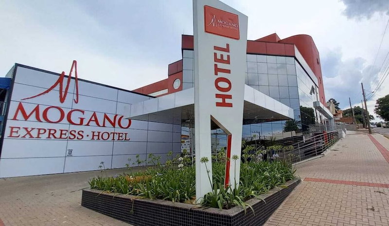 Mogano Express Hotel, Chapecó, Бразилия