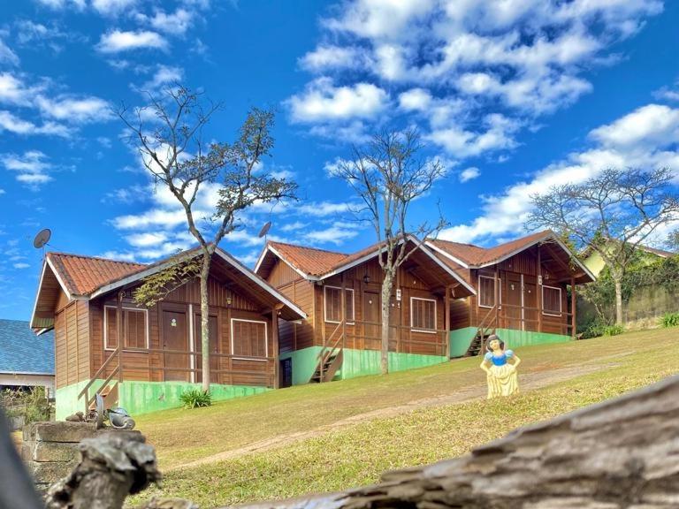 Hotel · Chalés Eucaliptos -Recanto da Neusa-, Monte Verde
