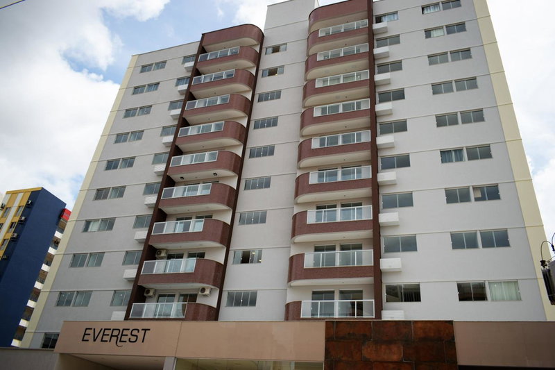 Everest Flat Service, Caldas Novas, Brasil