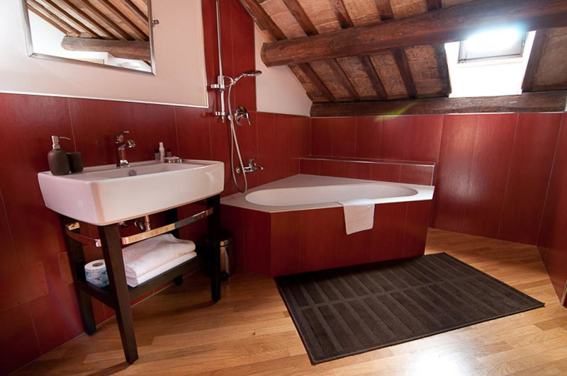 St. Peter' Six Rooms & Suites, Rome, Италия
