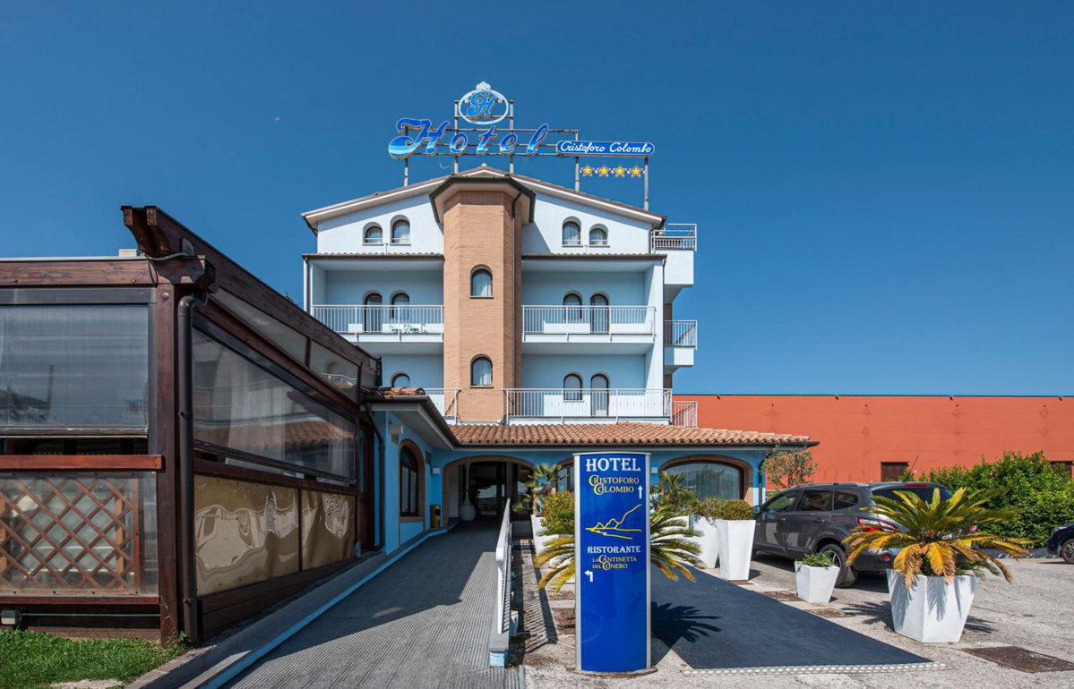 Hotel · Hotel Cristoforo Colombo, Osimo