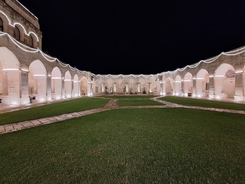 Chiostro dei Domenicani, Lecce, Italie