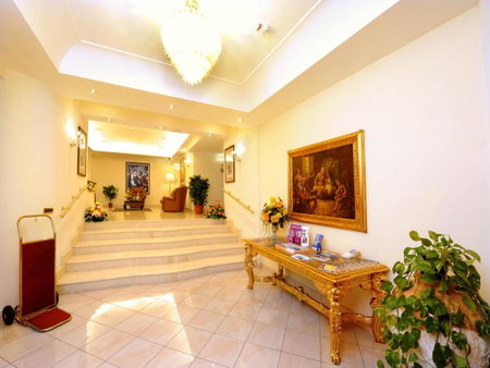 Buono Hotel, Naples, Italia