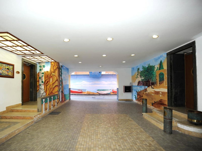Buono Hotel, Naples, Italia