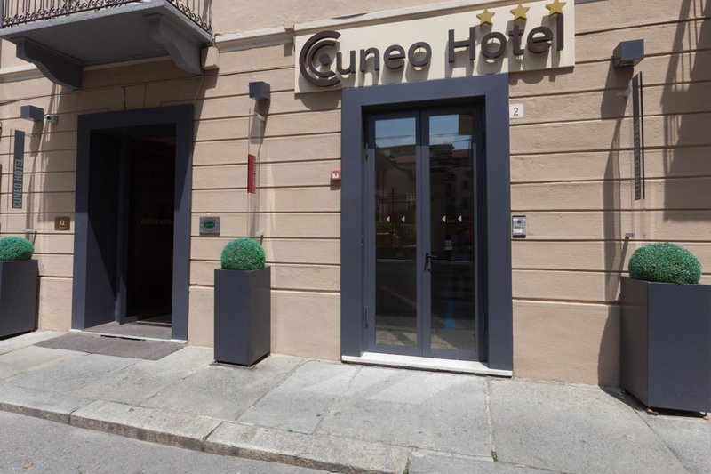 Cuneo Hotel, Cuneo, Италия