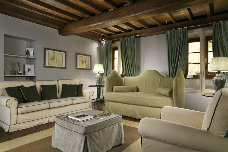 Al Palazzo del Marchese di Camugliano, Florence, Italia