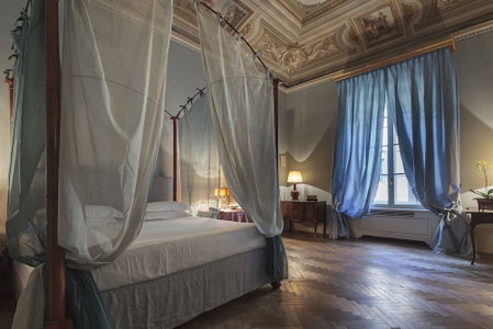 Al Palazzo del Marchese di Camugliano, Florence, Italia