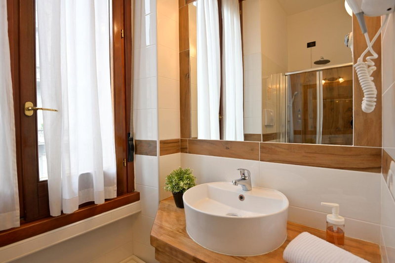 Hotel Bagliori, Milan, Italie