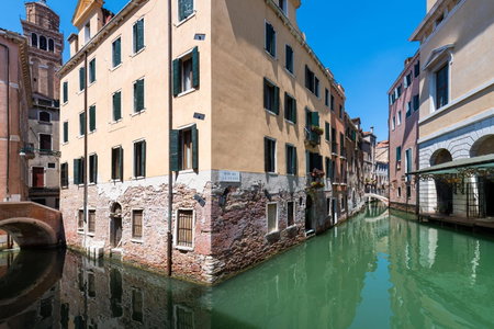 Domus Superior, Venice, Италия