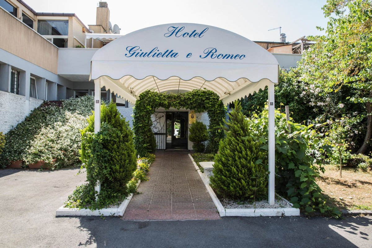 Hotel Giulietta e Romeo, Италия