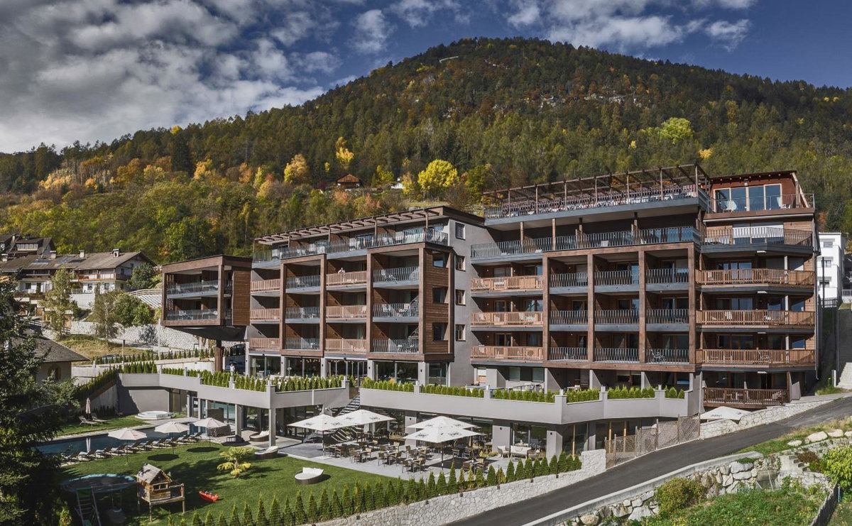Hotel · Molaris Lodge, Mühlbach