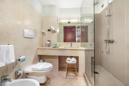 B&B HOTEL Imperia Rossini al Teatro, Imperia, Italia