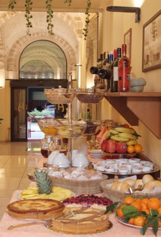 Hotel Adria, Bari, Italia