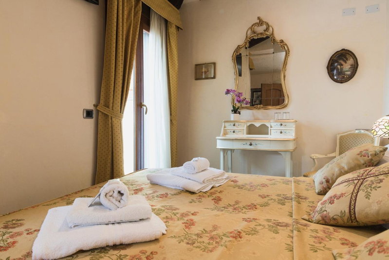 Angeles Inn, Venice, Italy