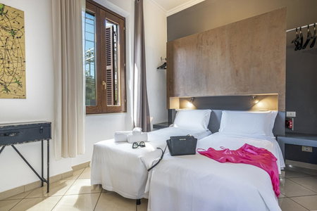 Crossroad Hotel, Rome, Italy