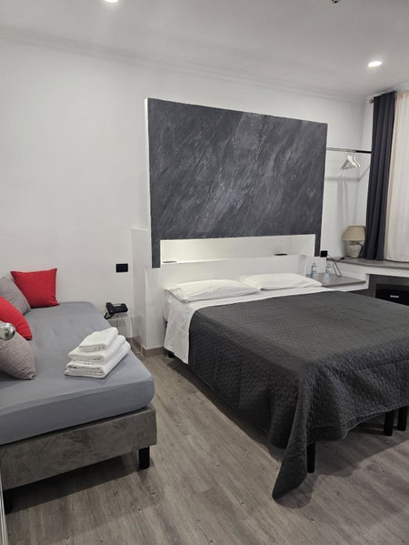 Crossroad Hotel, Rome, Italy