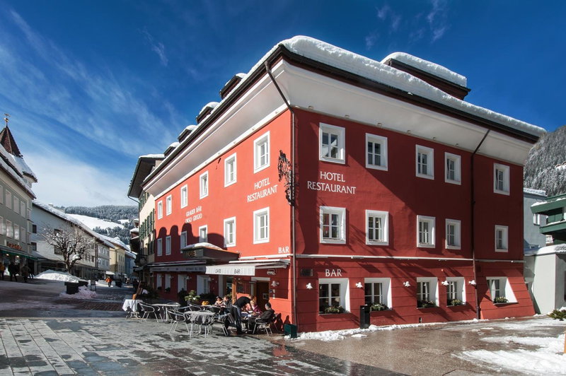 Boutique & Gourmet Hotel Orso Grigio - Grauer Bär, San Candido, Italy