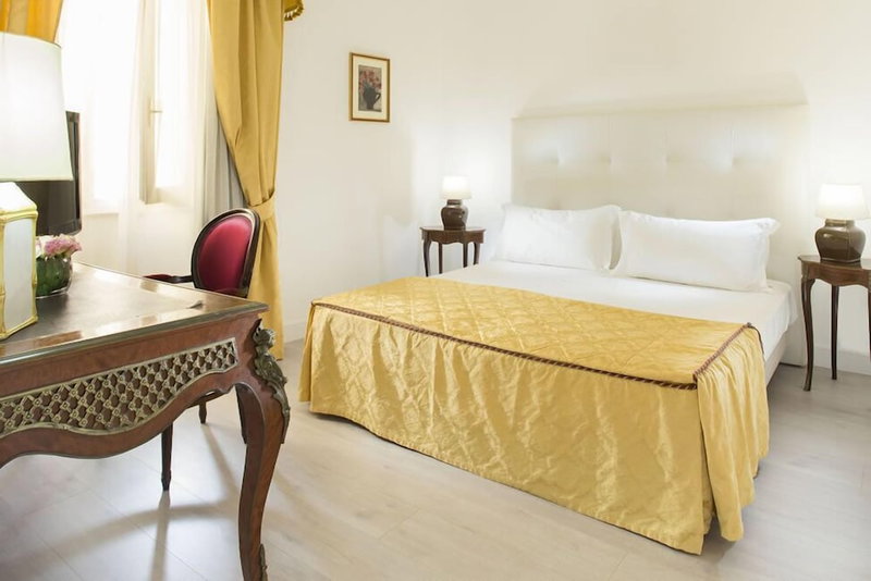Grande Albergo Internazionale, Brindisi, Italy