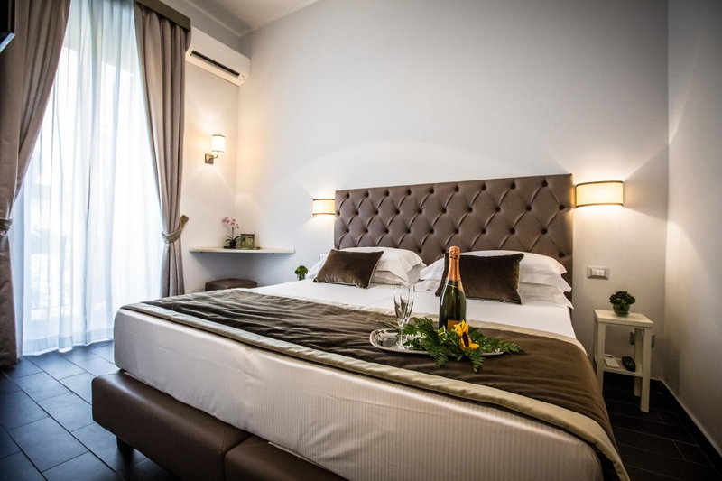 San Pietro Leisure and Luxury, Rome, Italia