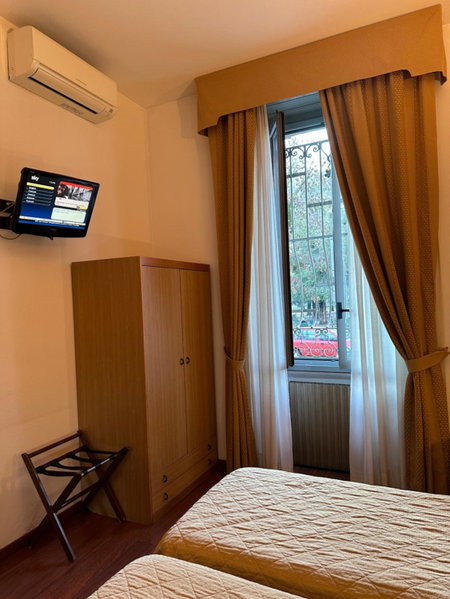 Hotel Aspromonte, Milan, Italy