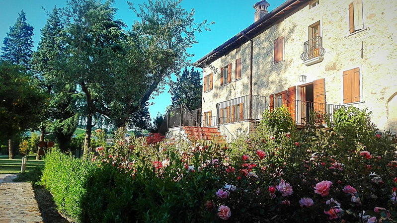 Borgo Cadonega, Viano, Italy