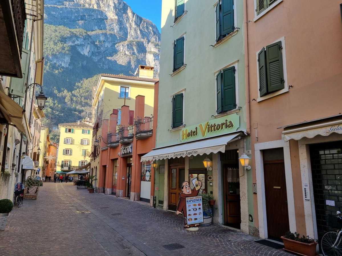 Hotel · Hotel Vittoria, Riva Del Garda